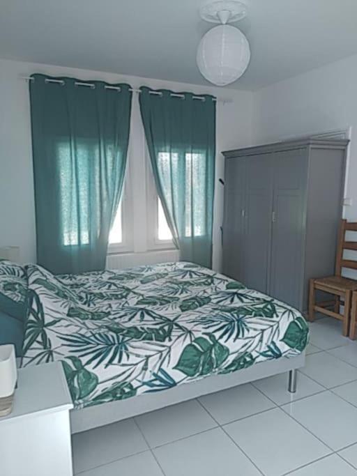 Maison Agreable Avec Stationnement Privatif 앙굴렘 외부 사진